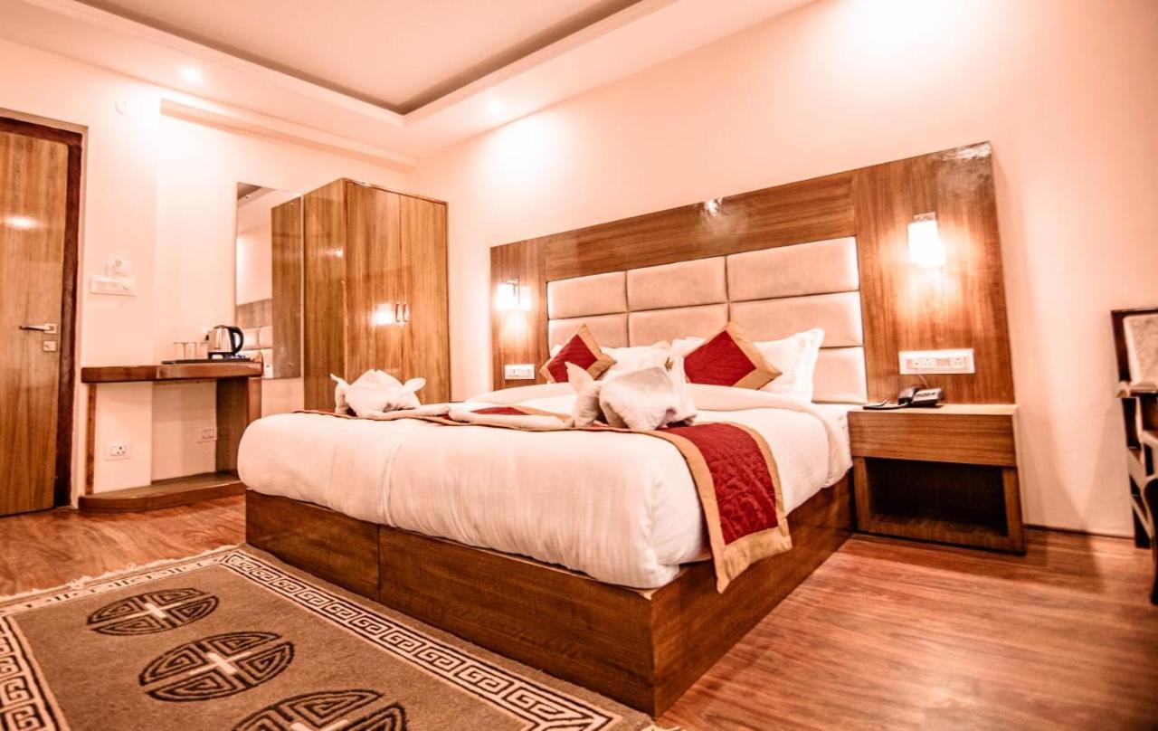 Hotel Jigmet, Λεχ Εξωτερικό φωτογραφία